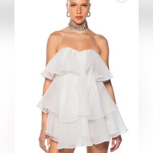 Elegant White Strapless Ruffle Dress